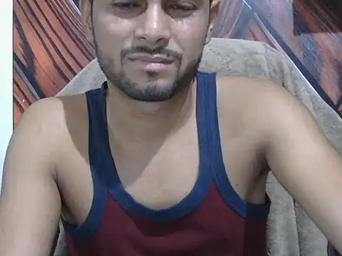 stubborndesiboy - Stubborndesiboy's free webcam