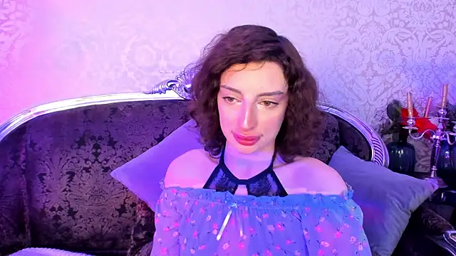 kirabev - KiraBev's free webcam