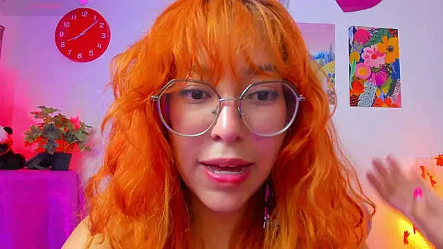 _Moon_Johnson webcam
