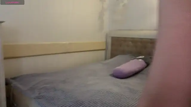 MilaVey webcam