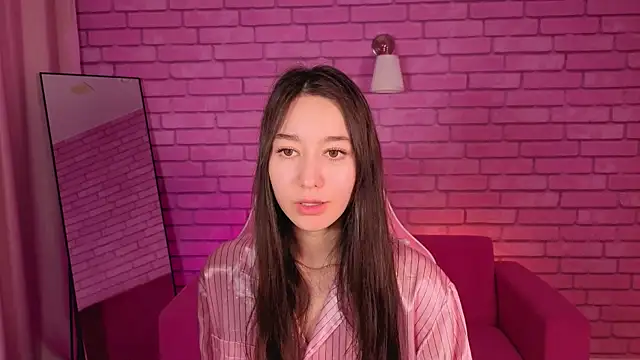Nicole_Brownie webcam