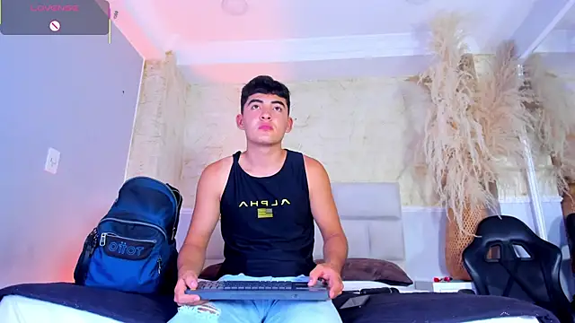 DylanBrownn_ webcam
