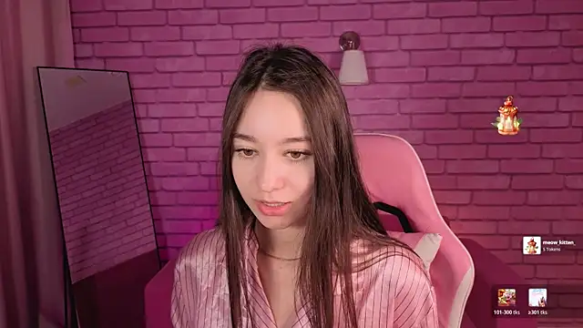 nicole_brownie - Nicole_Brownie's free webcam