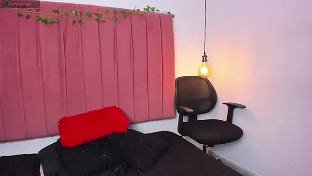 ana_foxi webcam