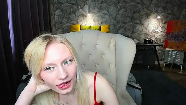 Elizabeth_Adams webcam