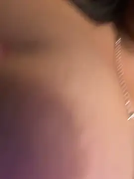 BrunetteBliss69 webcam