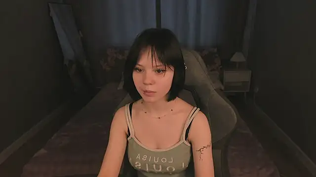 Loly_Cuttie webcam