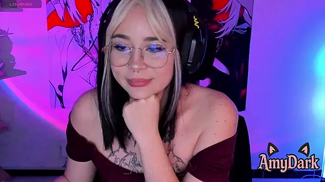 _AmyDark webcam