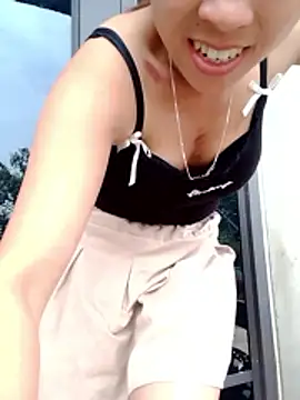 Zara-Lina webcam