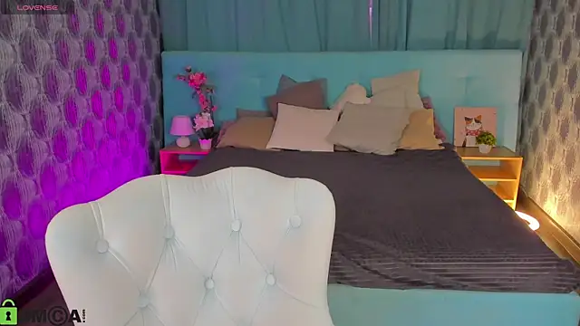 Miss_Shanel webcam