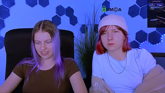 gloria_bubble webcam