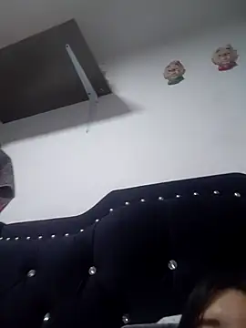 Madelaine_MD webcam