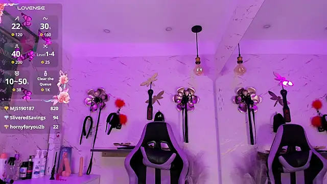 Natasha-Adams webcam