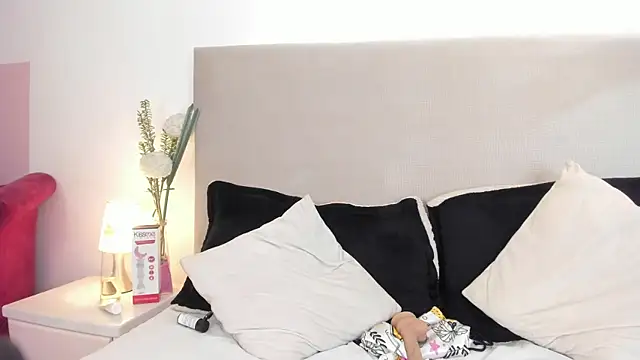 Angel_Velvet webcam