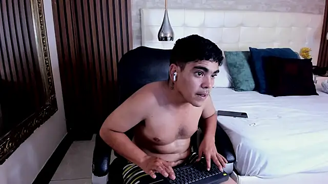 MikeHuddson webcam