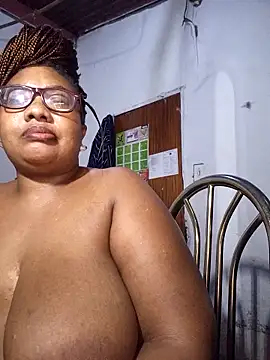 YELLOW_BONE webcam