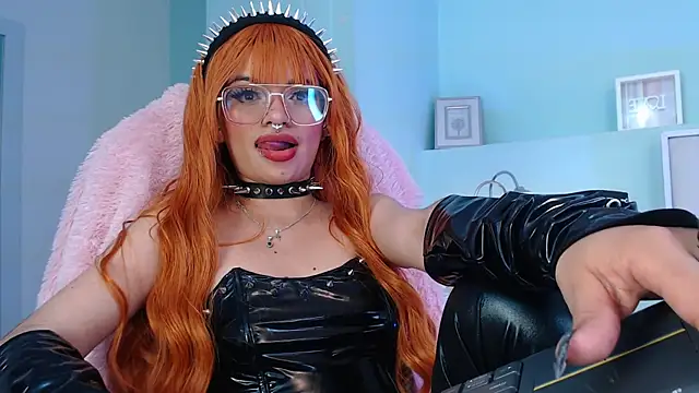 Emerald_gh webcam