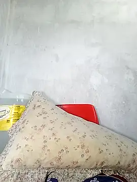 OCEANSQUITERXXX webcam