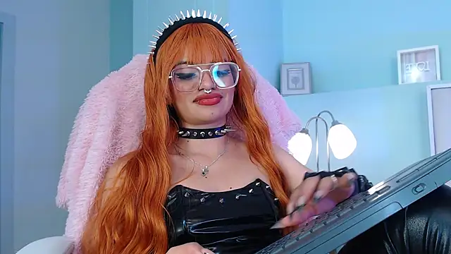 Emerald_gh webcam