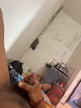 Blushingboy11 webcam