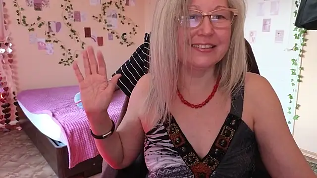 Wane_Witch webcam