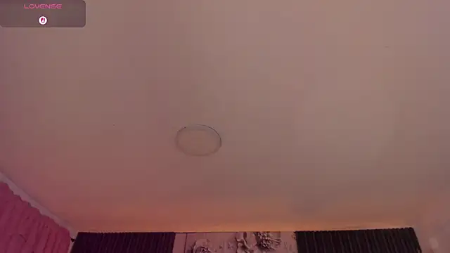 ShaniaDaniels webcam