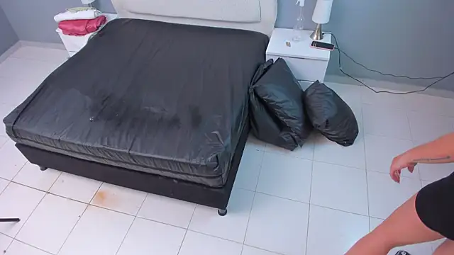 emilytowzen webcam