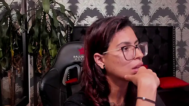 Emily_Lopera webcam