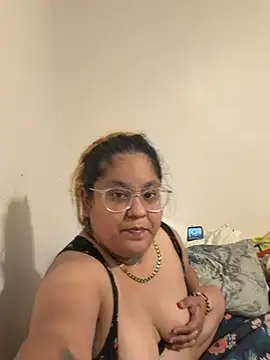 Diablita_956 webcam