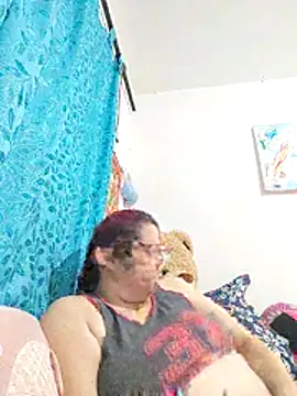 karlythoth@xh webcam
