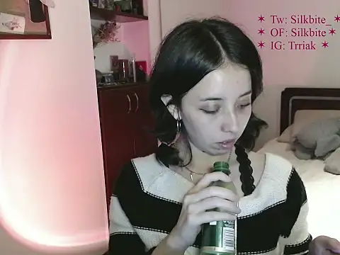 babyluna_8_8 webcam