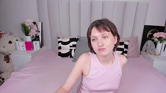 MiaKarlos webcam