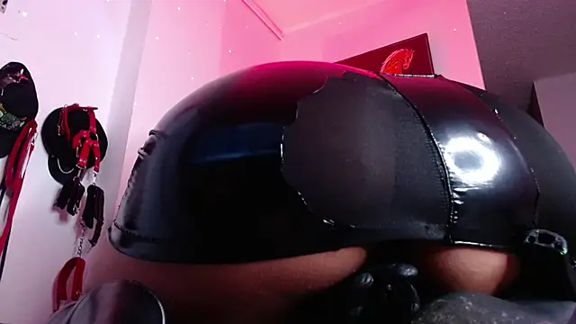 Carolina_Bluee webcam