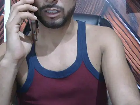 Stubborndesiboy webcam