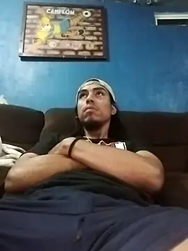 AlexAlejandro13 webcam