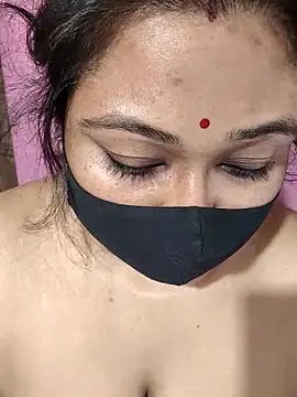 hotbhabhi011 webcam