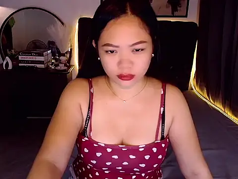 breezybabes webcam