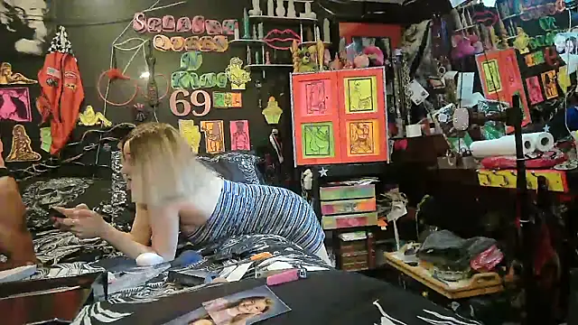 DaddyAndSplashQueen webcam