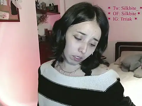 babyluna_8_8 webcam