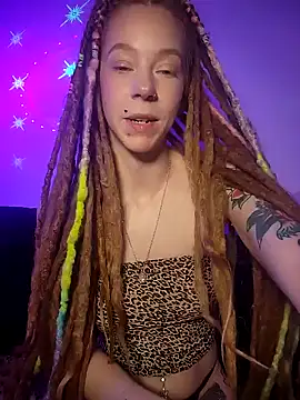 LucidLucy webcam