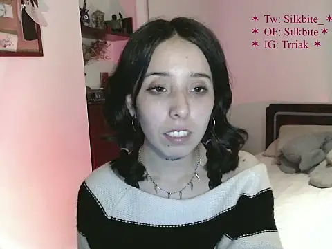babyluna_8_8 webcam