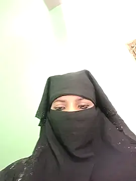 Webcam Model (Aafreen_36)  is live.Free join now!