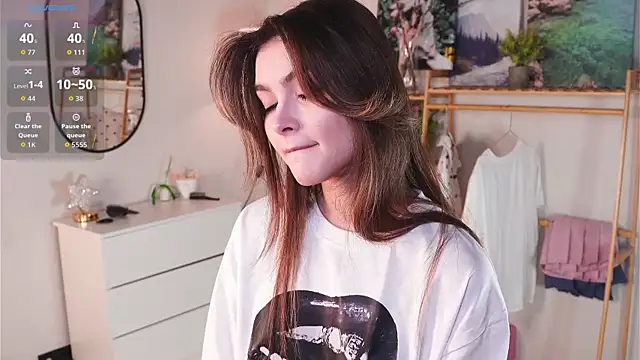 CherlyGuss webcam