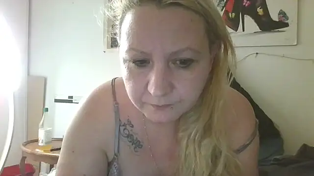 Bakala93Du34000 live sex cam