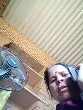 Lucky_couple-1 webcam