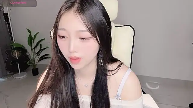 美女Yukiy8877在线直播