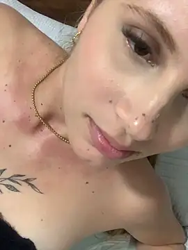angel_hoot webcam