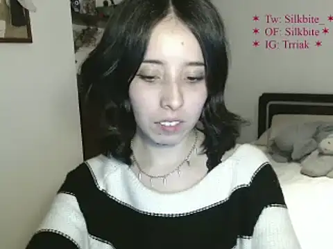 babyluna_8_8 webcam