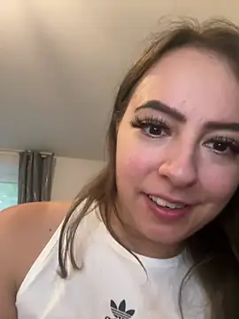 eleonoree Stripchat cam model