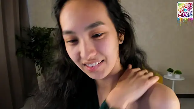 FlirtyAura webcam